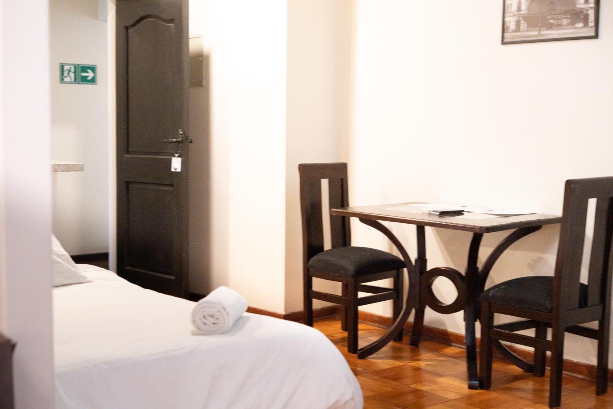 Hotel Plaza Nunoa Santiago Exterior photo